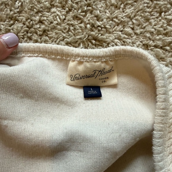 Universal Thread Off-White Knit Top - Picture 2 of 2